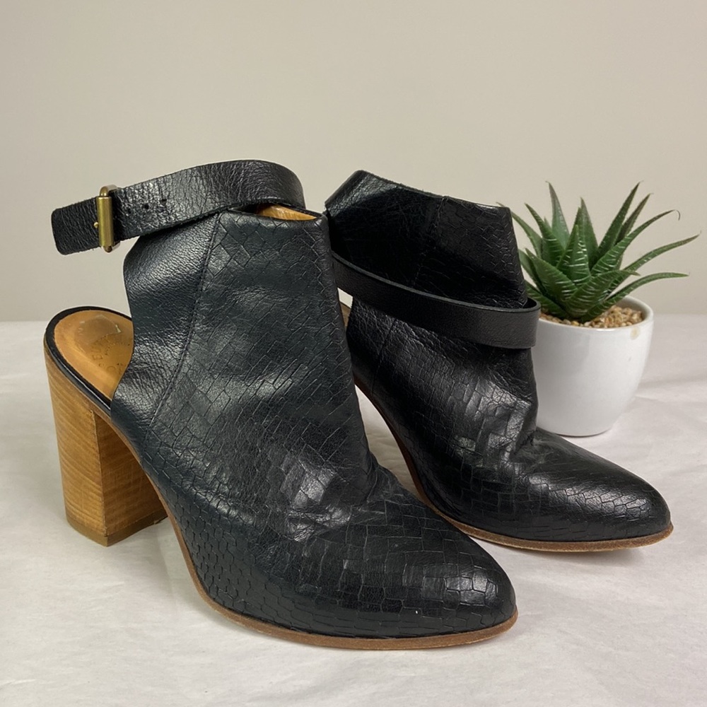 Buttero Weaved Leather Boots – Edgy Meets Luxe 🖤🔥